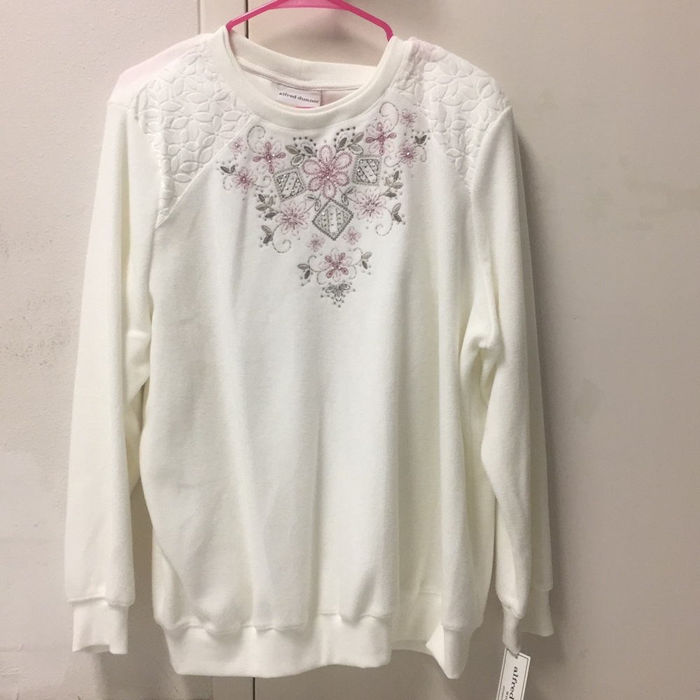 New Alfred Dunner Sweater
